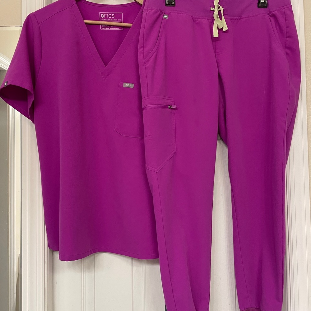 Figs set purple jolt